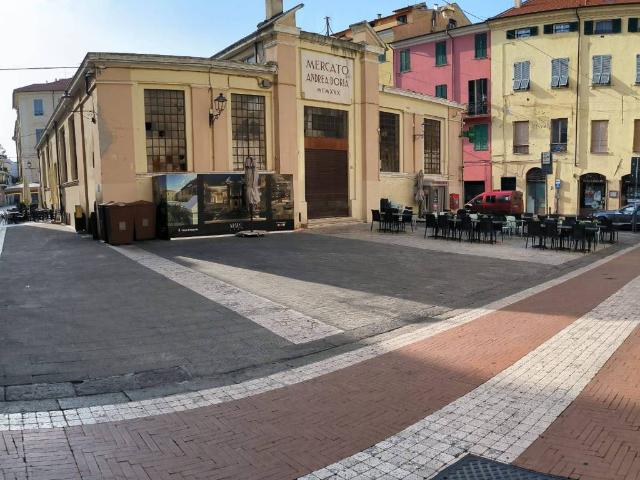 Appartamento in vendita a Imperia IM