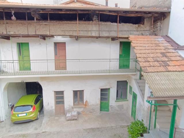Appartamento in vendita a Invorio