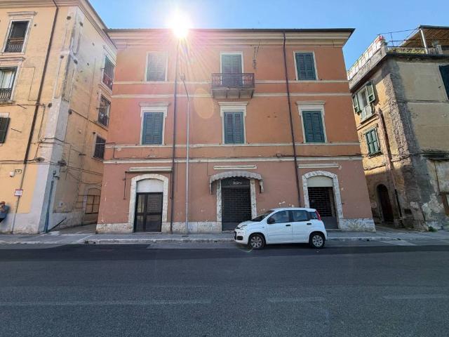 Appartamento in vendita a Isola del Liri FR