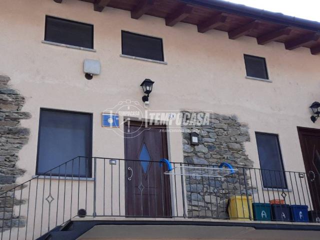 Appartamento in vendita a Issogne AO