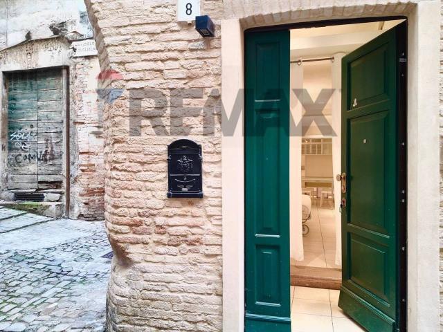 Appartamento in vendita a Jesi