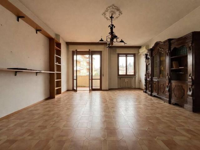 Appartamento in vendita a Jesi AN