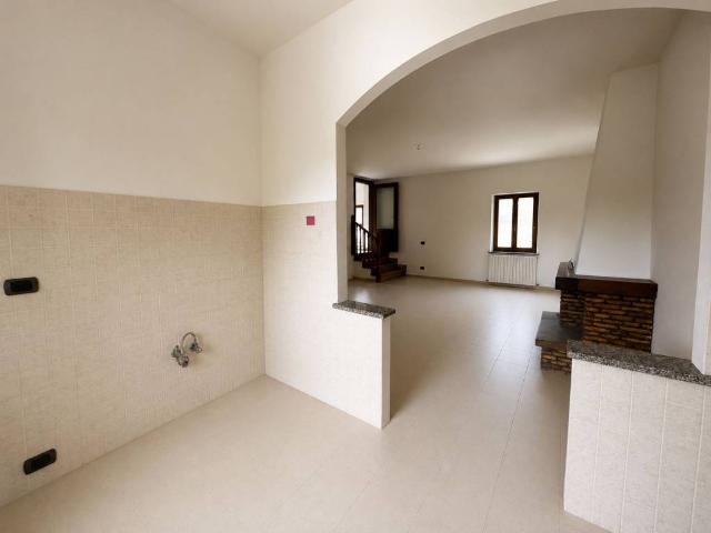 Appartamento in vendita a Jesi AN