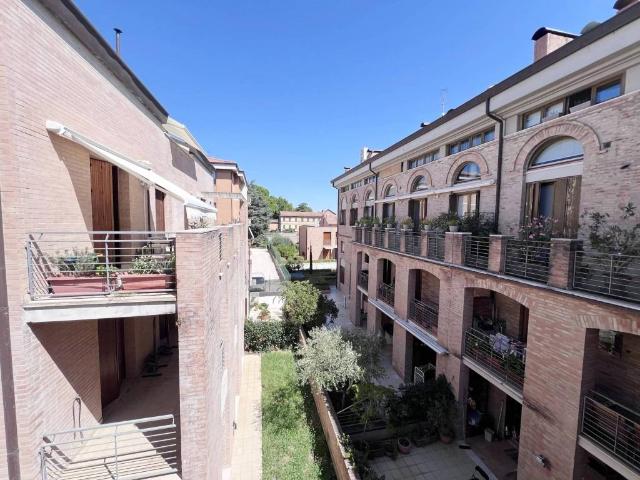 Appartamento in vendita a Jesi AN