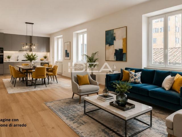 APPARTAMENTO in VENDITA a LUCCA CENTRO STORICO di 5 vani