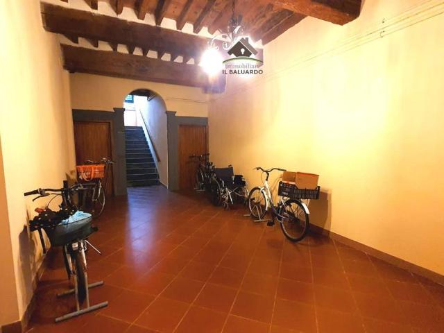 Appartamento in vendita a Lucca LU