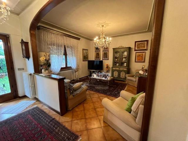 Appartamento in vendita a Lucca LU
