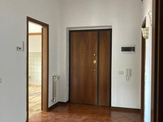 Appartamento in vendita a Lucca LU