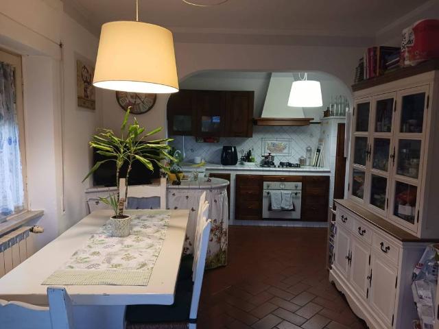 Appartamento in vendita a Lucca LU