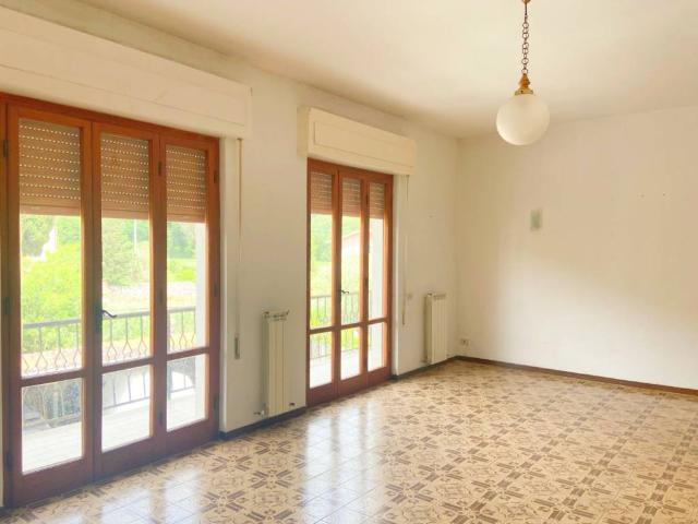 Appartamento in vendita a Lucca LU
