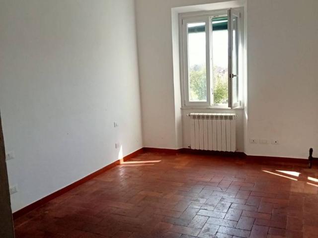 Appartamento in vendita a Lucca LU
