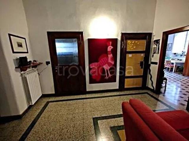 Appartamento in vendita a Lucca, Piazza Anfiteatro Torre Guinigi