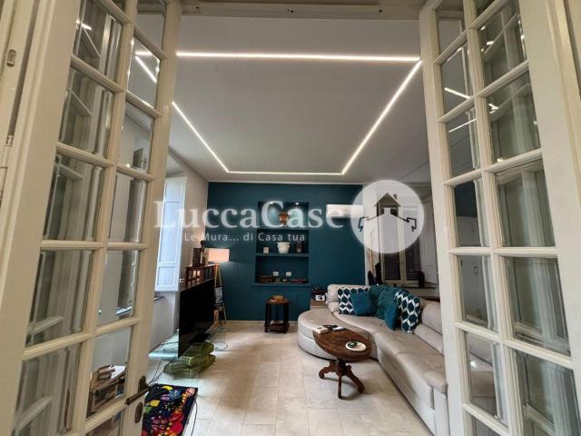 Appartamento in vendita a Lucca