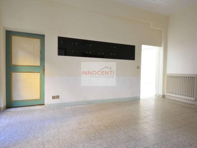 Appartamento in vendita a Lucca