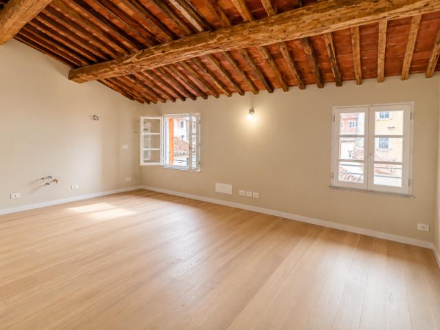 Appartamento in vendita a Lucca 55 mq Rif: 1412442