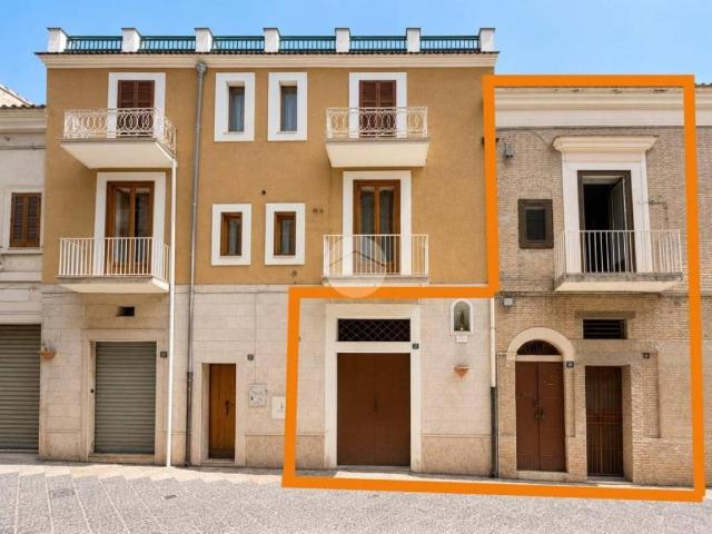 Appartamento in vendita a Lucera FG