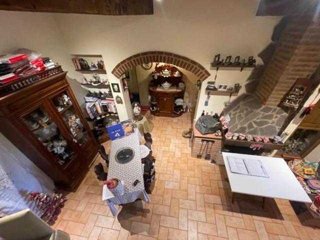 Appartamento in vendita a Lucignano D'arbia Monteroni d'Arbia 85 mq Rif: 1392297