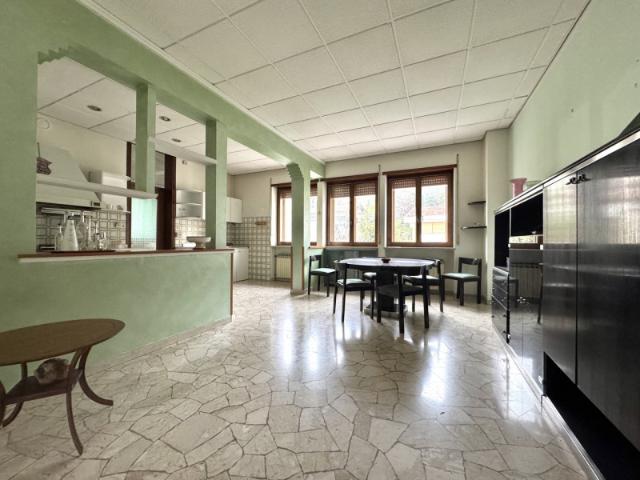 Appartamento in Vendita a Lugo di Vicenza