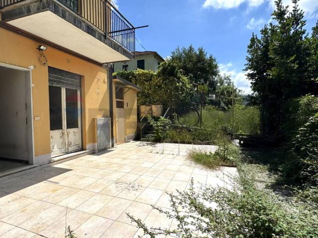 Appartamento in vendita a Lumarzo GE