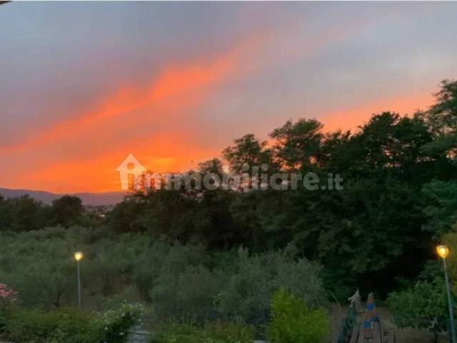 Appartamento in vendita a Luni SP