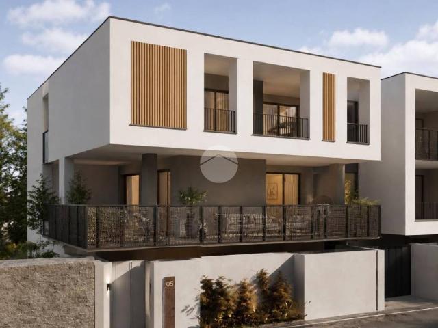 Appartamento in vendita a Lusciano CE