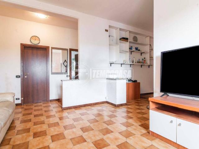 Appartamento in vendita a Lurate Caccivio CO