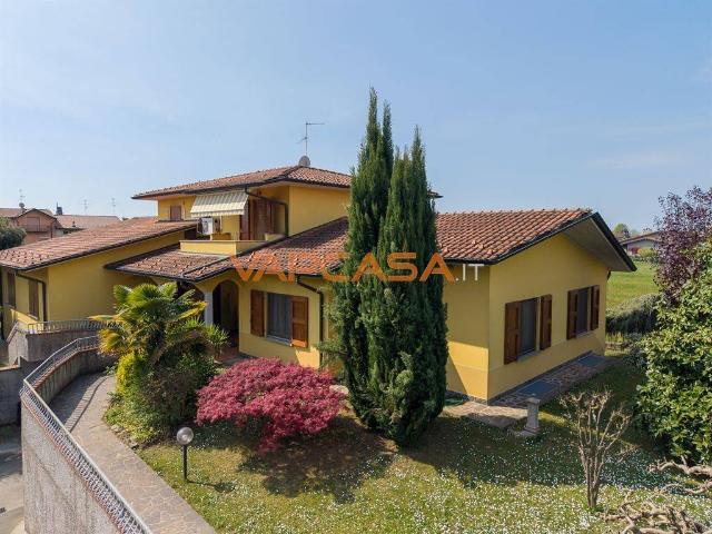 Appartamento in vendita a Lurano BG