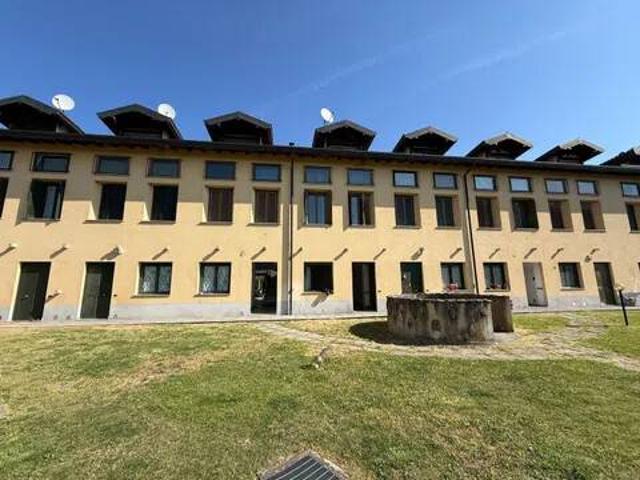 Appartamento in vendita a Luvinate VA