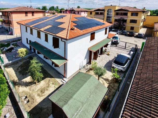 Appartamento in vendita a Luzzara RE
