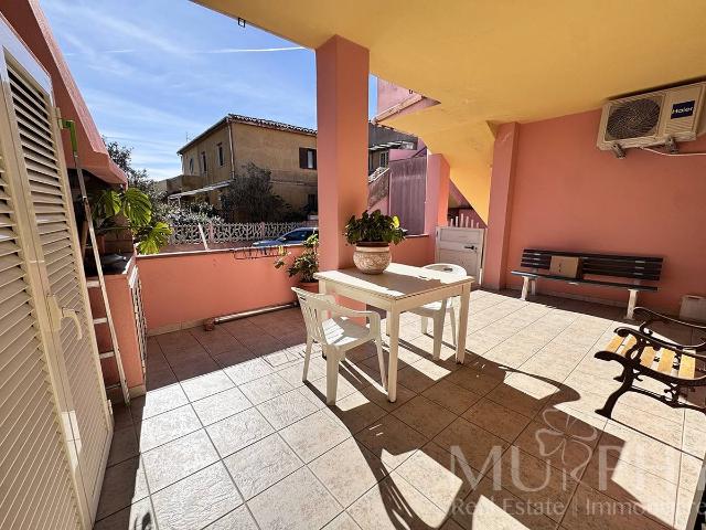 Appartamento in vendita a La Maddalena, Mongiardino