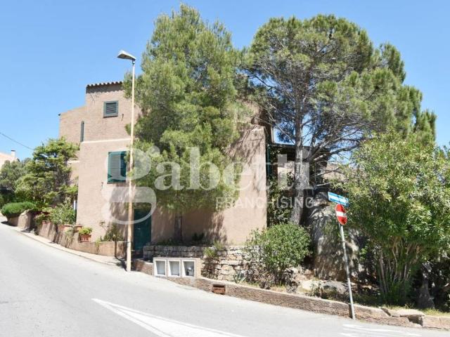 Appartamento in vendita a La Maddalena SS