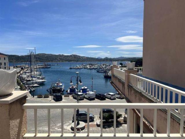 Appartamento in vendita a La Maddalena OT
