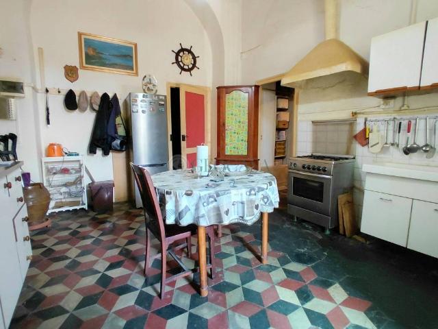 Appartamento in vendita a La Spezia SP