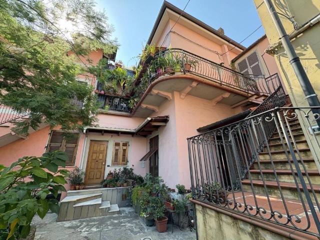 Appartamento in vendita a La Spezia SP
