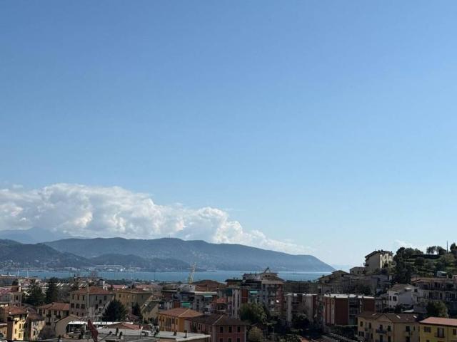 Appartamento in vendita a La Spezia SP