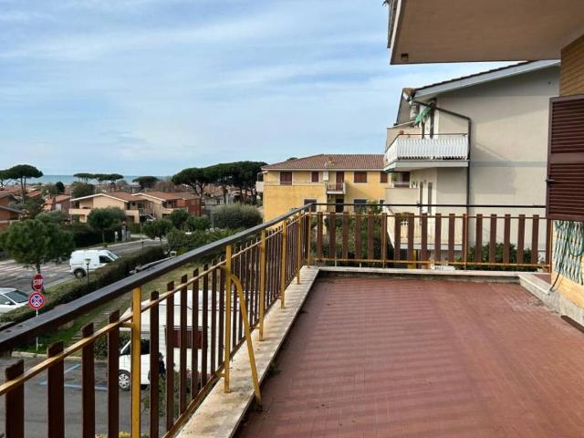 Appartamento in vendita a Ladispoli RM