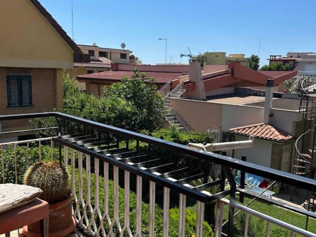 Appartamento in vendita a Ladispoli RM