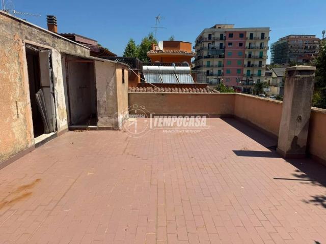 Appartamento in vendita a Ladispoli RM