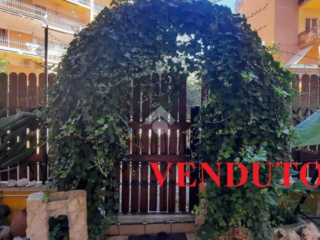 Appartamento in vendita a Ladispoli RM