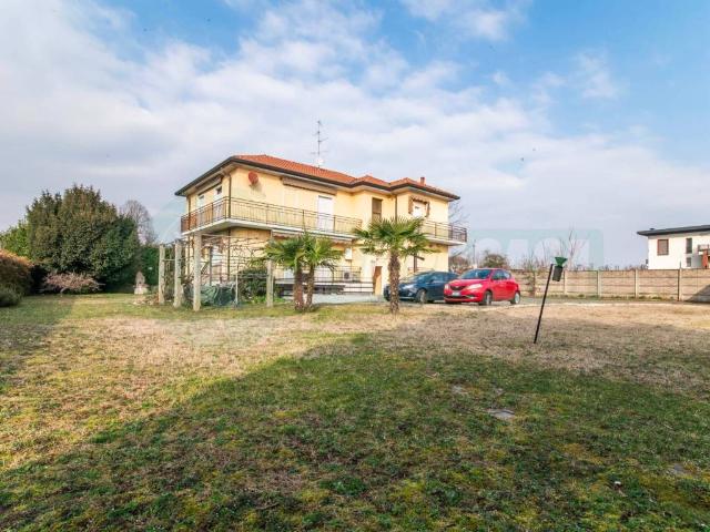 Appartamento in vendita a Lainate MI