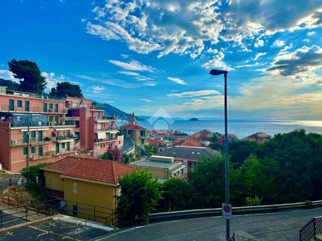 Appartamento in vendita a Laigueglia SV