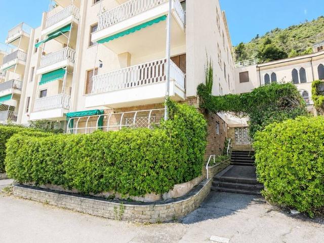 Appartamento in vendita a Laigueglia SV
