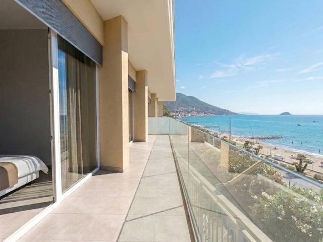 Appartamento in vendita a Laigueglia SV
