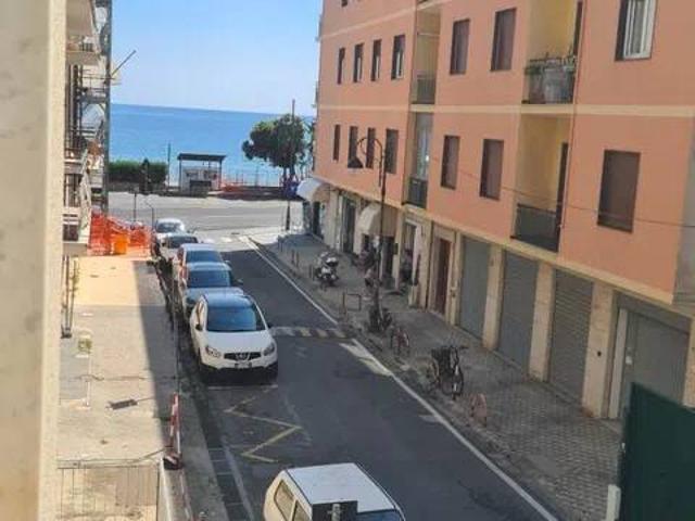 Appartamento in vendita a Laigueglia SV