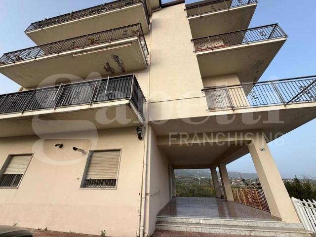 Appartamento in vendita a Lamezia Terme CZ