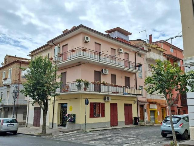 Appartamento in vendita a Lamezia Terme CZ
