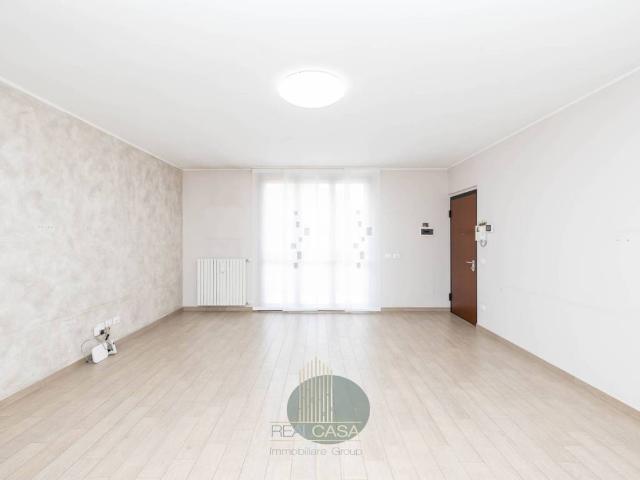 Appartamento in vendita a Landriano PV