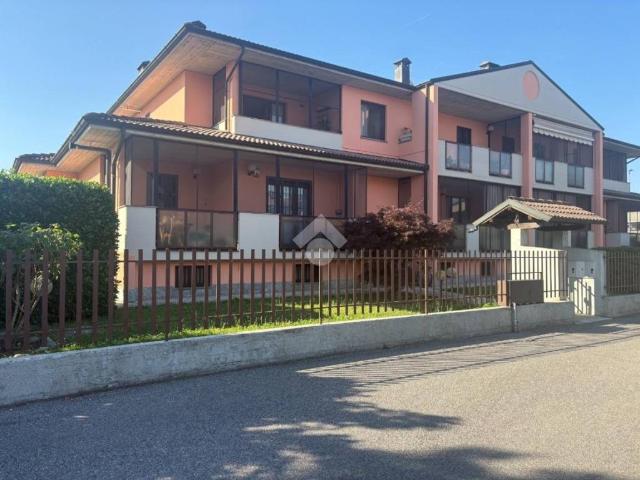Appartamento in vendita a Landriano PV