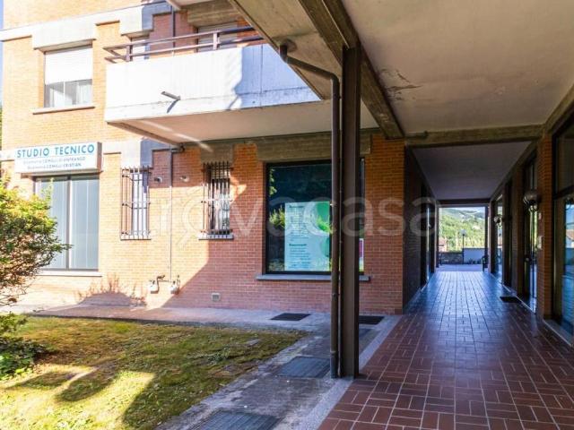 Appartamento in vendita a Langhirano strada Monchio, 6, Pastorello