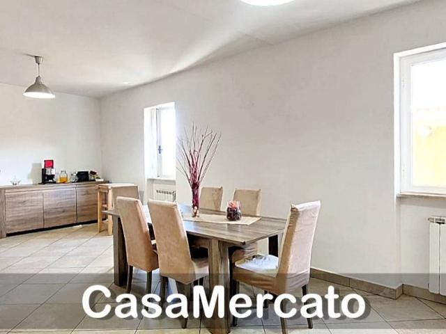 Appartamento in vendita a Lanuvio RM